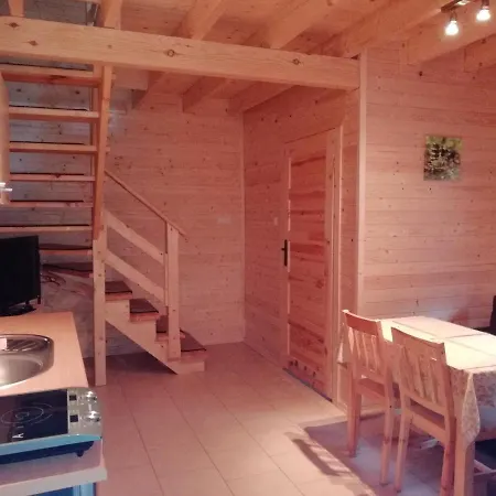 Aga Lodge *