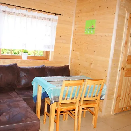 Aga 山林小屋