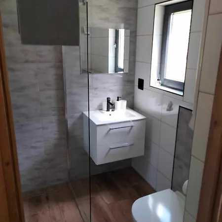 Деревянный коттедж Aga *