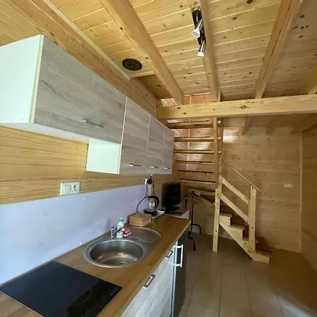 Aga Lodge *