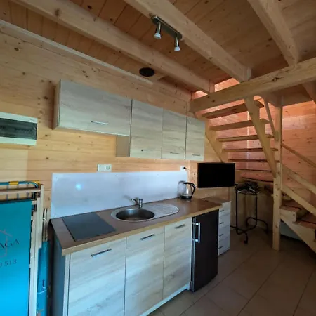 Aga Lodge *